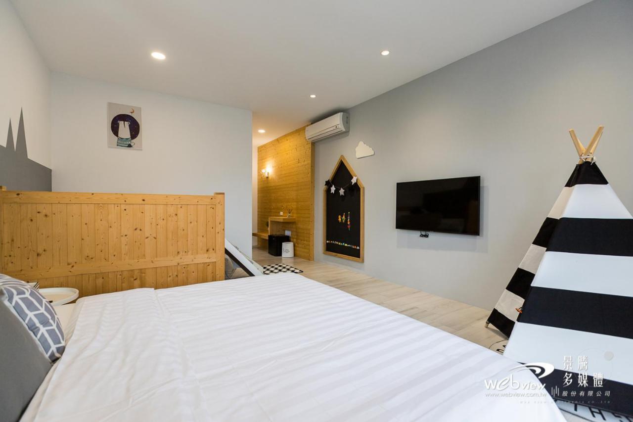 Blue White Apartment Wujie Exterior photo